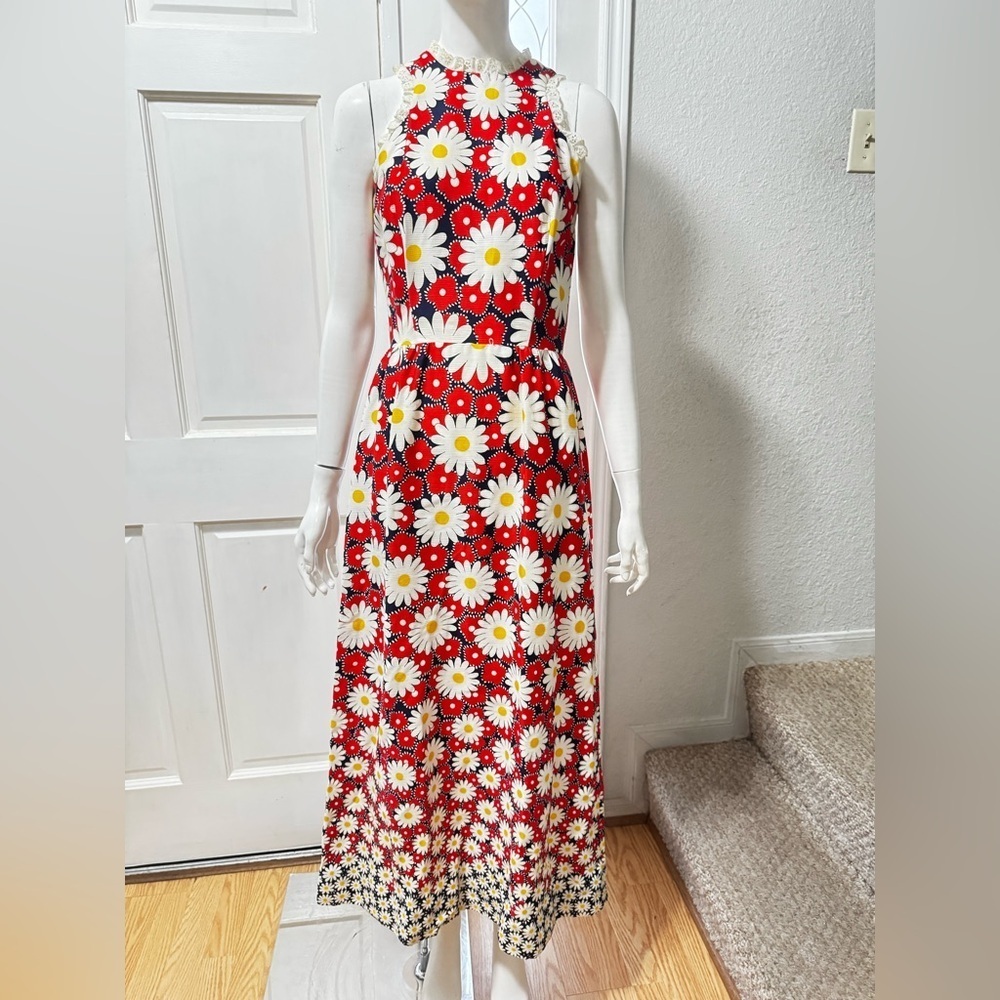 Unbranded Vintage Daisy Print Beautiful Summer Maxi Dress. L-21
